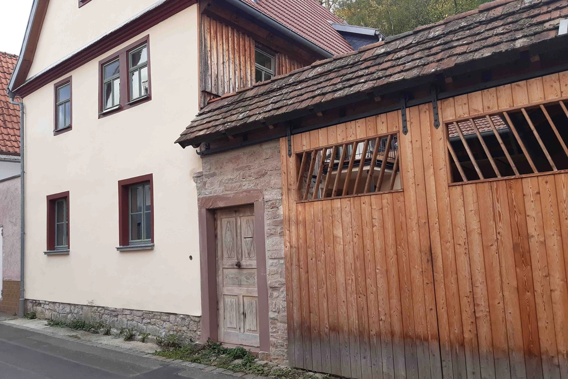 Monteurzimmer: Ferienhaus an der Höh`